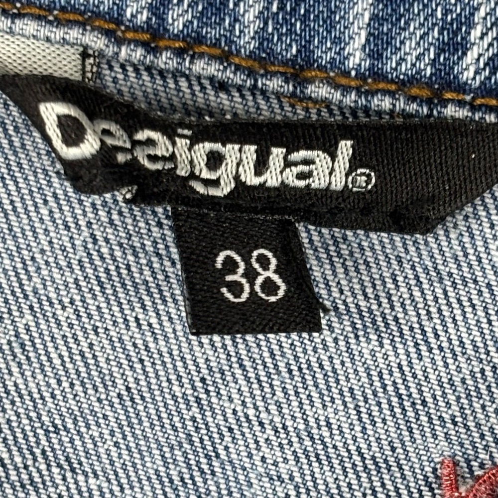 Desigual Floral Embroidered 4 Pocket Distressed Fade Washed Jean Jacket EU 38 - Picture 12 of 14